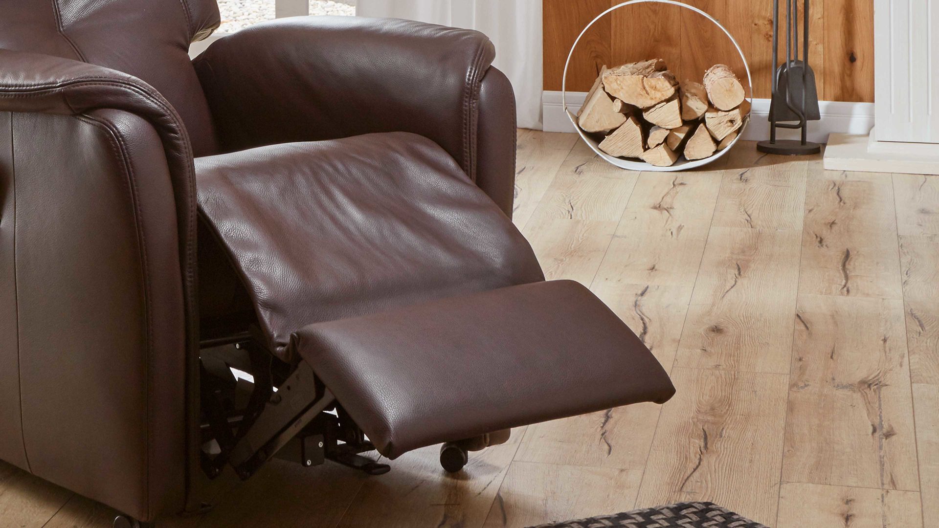 Fernsehsessel OrthoSedis aus Leder in Dunkelbraun OrthoSedis OS-HU1026 - TV-Sessel manuell - braunes Leder Torro