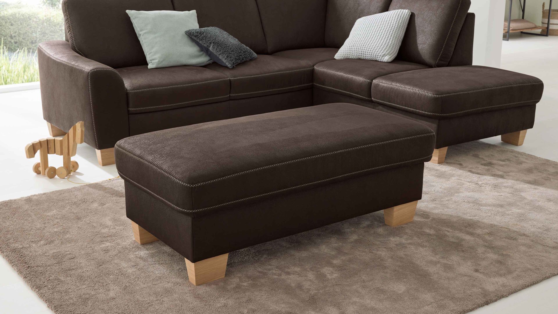 Funktionshocker modulmaster aus Stoff in Dunkelbraun Modulmaster MM-ZE1037 - Funktionshocker moccafarbene Mikrofaser Taurus - ca. 130 x 65 cm