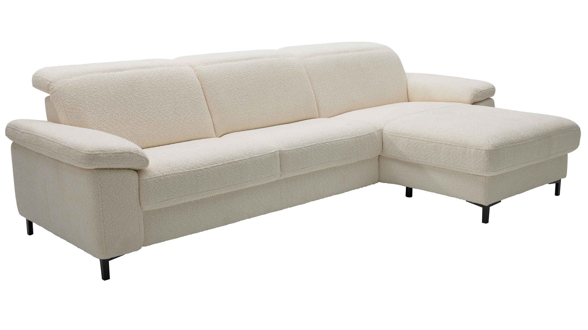 Ecksofa Interliving aus Stoff in Weiß Interliving Sofa Serie 4054 – Ecksofa naturweiße Chenille Kama & schwarze Metallfüße – Stellfläche ca. 279 x 176 cm