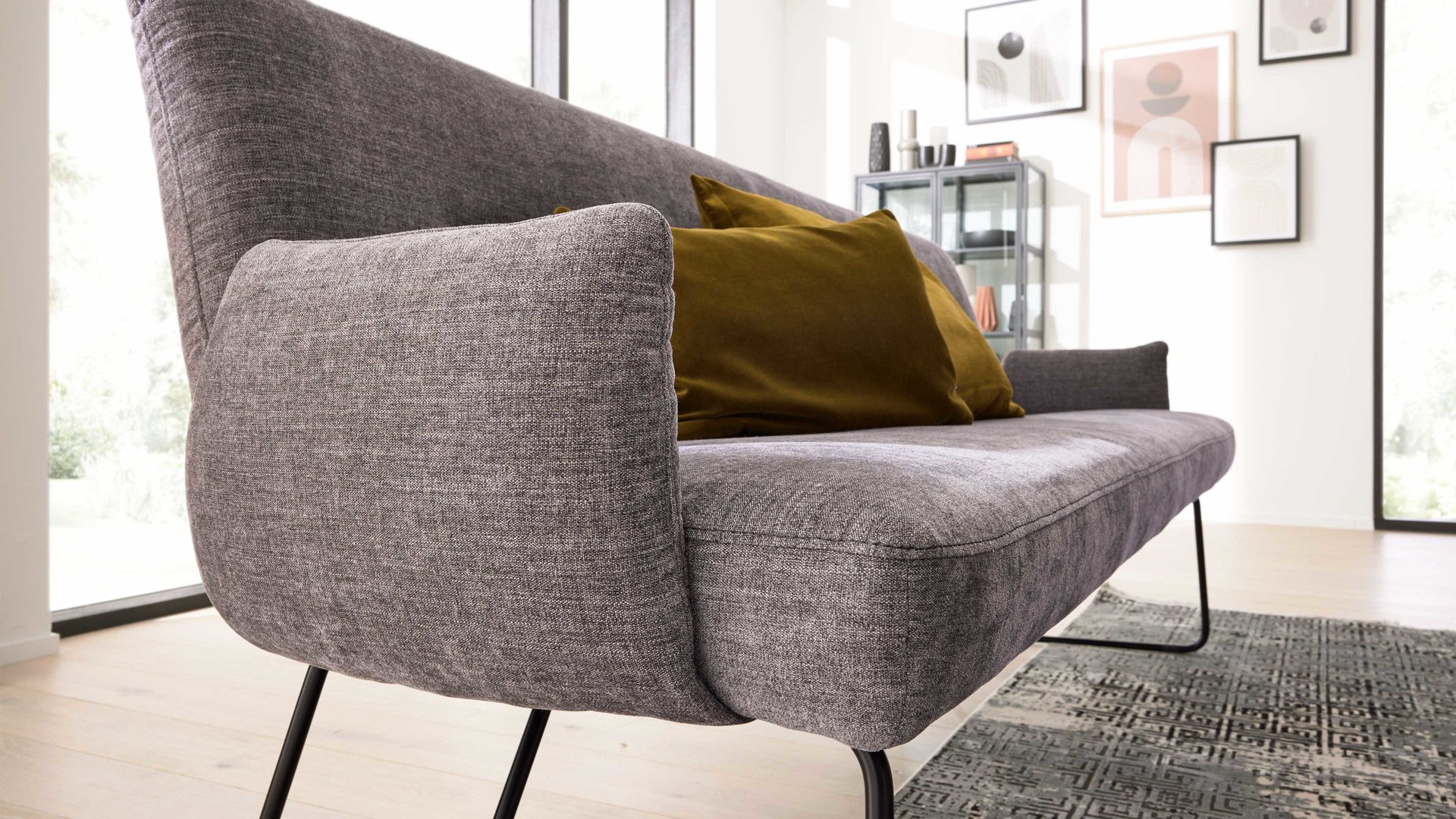 Polsterbank Interliving aus Stoff in Grau Interliving Esszimmer Serie 5504 - Polsterbank 230-200 grauer Bezug Concrete DCT 99 & schwarzes Kufengestell S 346 - Länge ca. 218 cm