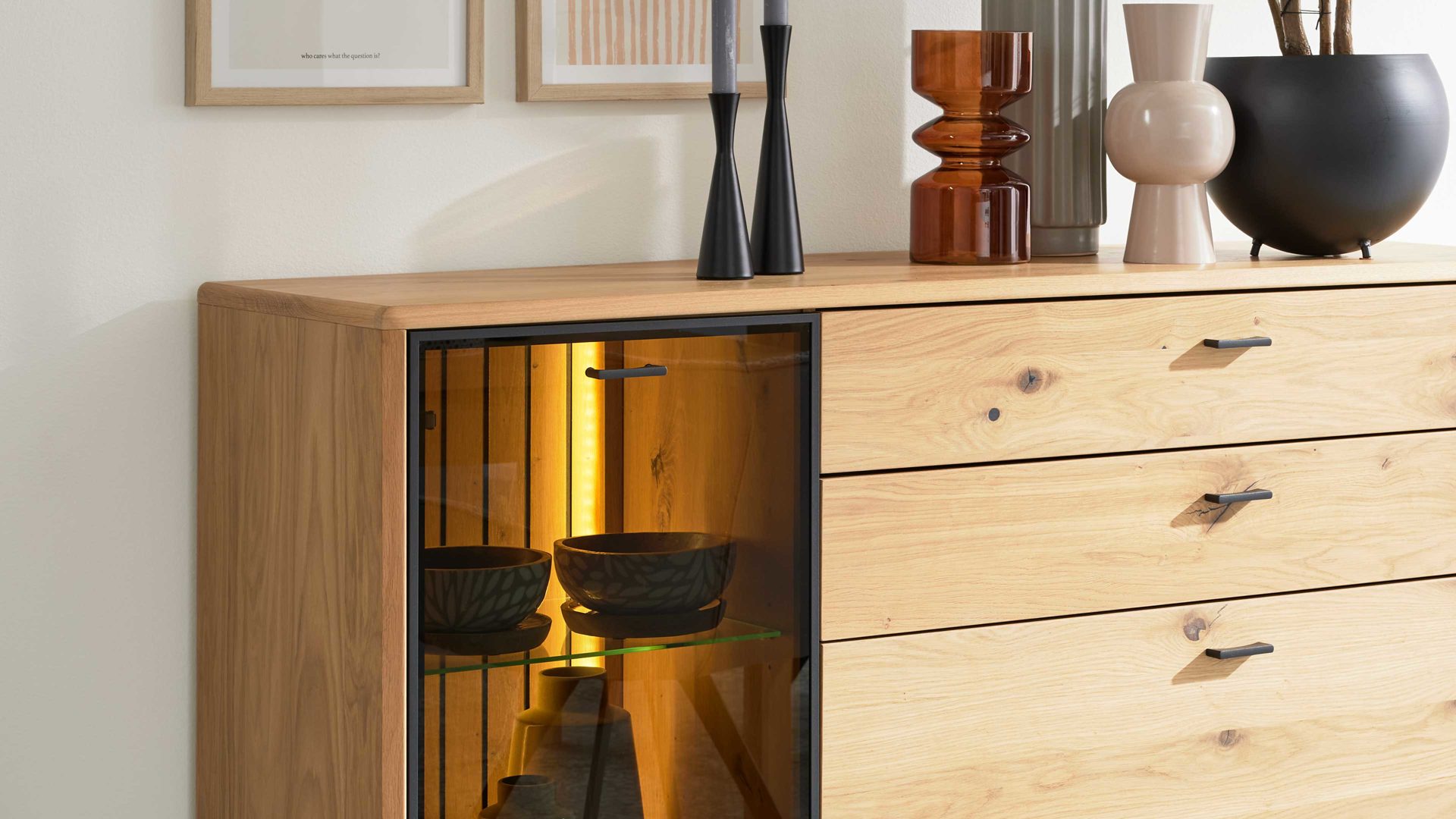 Möbelbeleuchtung Interliving aus Kunststoff in Weiß Interliving Wohnzimmer Serie 2024 - Rückwandbeleuchtung zweiteilig - 10,5 Watt