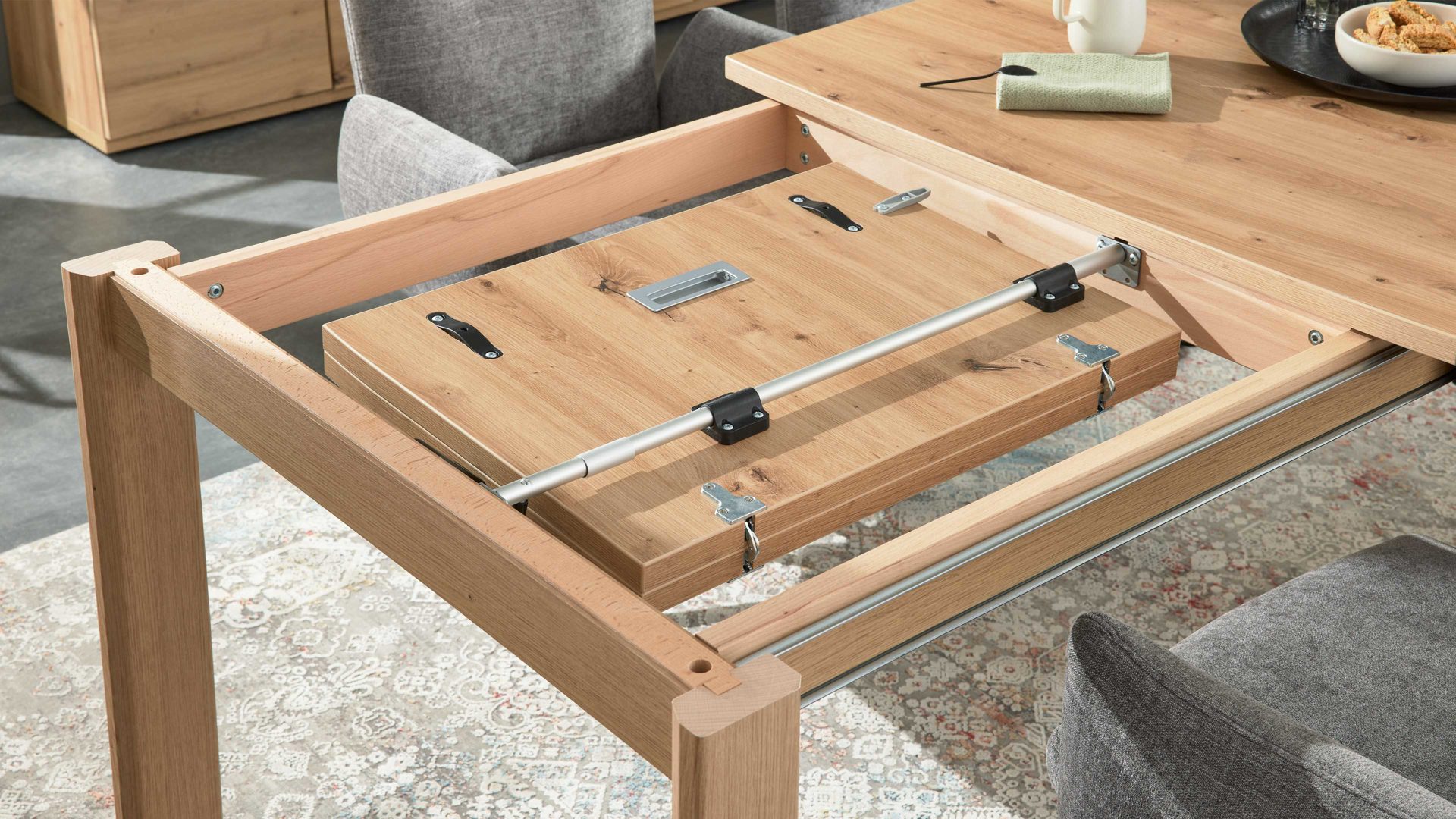 Auszugtisch Interliving aus Holz in Holzfarben Interliving Wohnzimmer Serie 2110 - Auszugtisch TEF3.160 Alteiche - ca. 160 - 220 x 90 cm