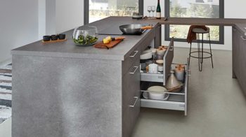 Einbauküche Nobilia® aus Holz in Grau nobilia® Einbauküche Stone Art mit Einbaugeräten Basalt Taupegrau & Eiche Bergamo – zweizeilig