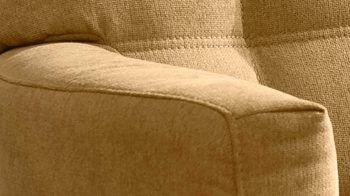 Polstersessel KAWOO aus Stoff in Gelb KAWOO Drehsessel honigfarbener Bezug DPR95 & schwarzer Metallring