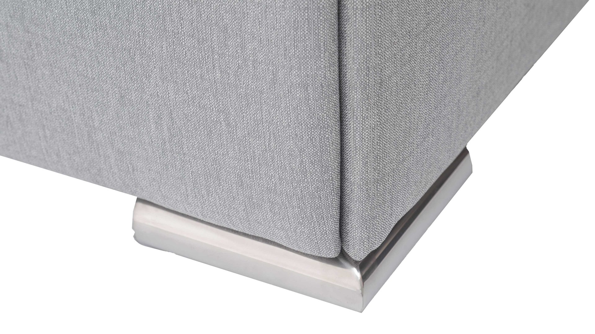 Polsterbett Meise.möbel aus Stoff in Hellgrau Polsterbettgestell Chicago hellgrauer Bezug Porto 31 & Metallfüße - Liegefläche ca. 180 x 200 cm