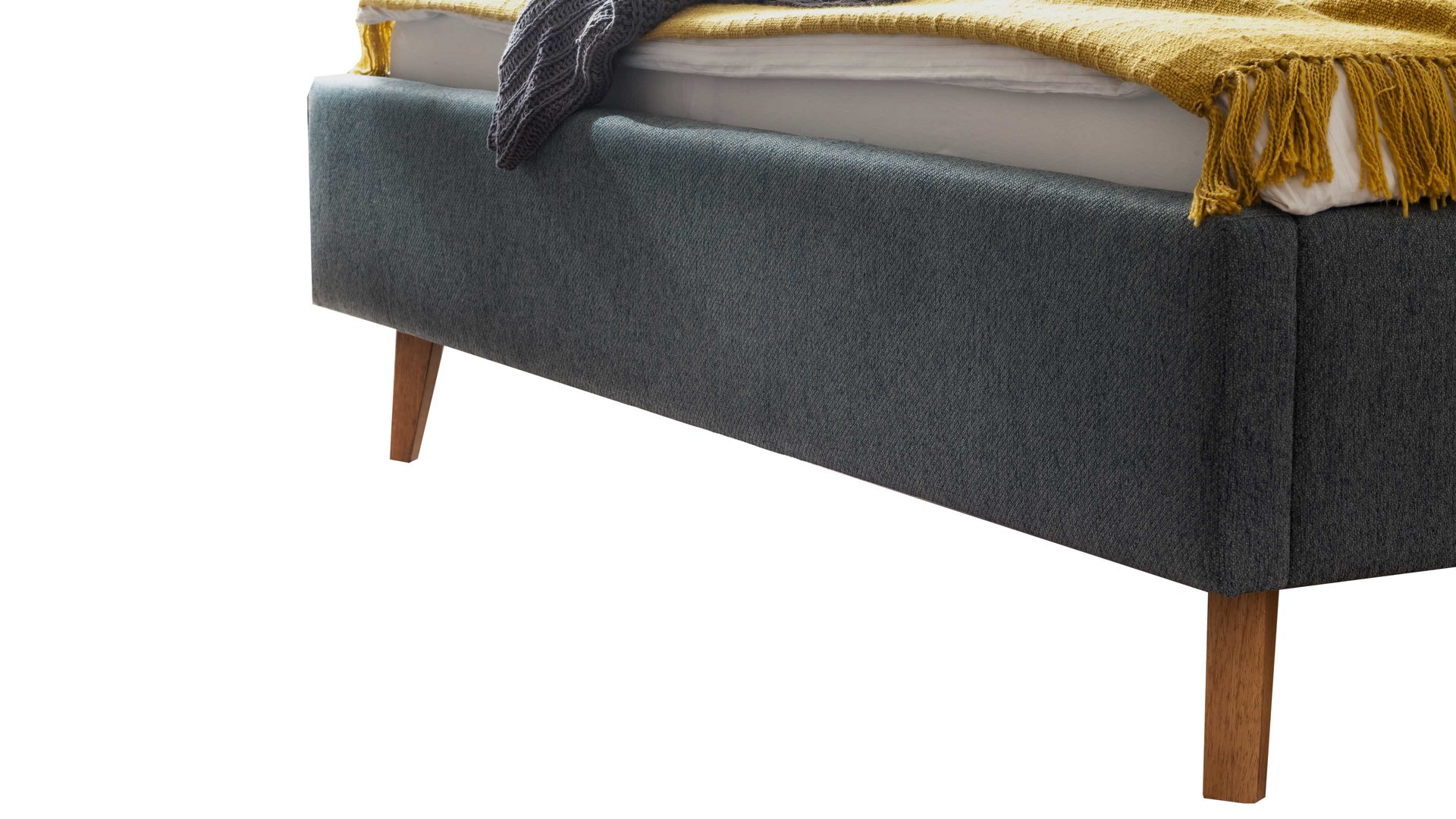 Bettgestell Meise.möbel aus Stoff in Blau Polsterbettgestell Frieda oceanfarbener Bezug Stelar 39 & eichefarbene Holzfüße - Liegefläche ca. 180 x 200 cm