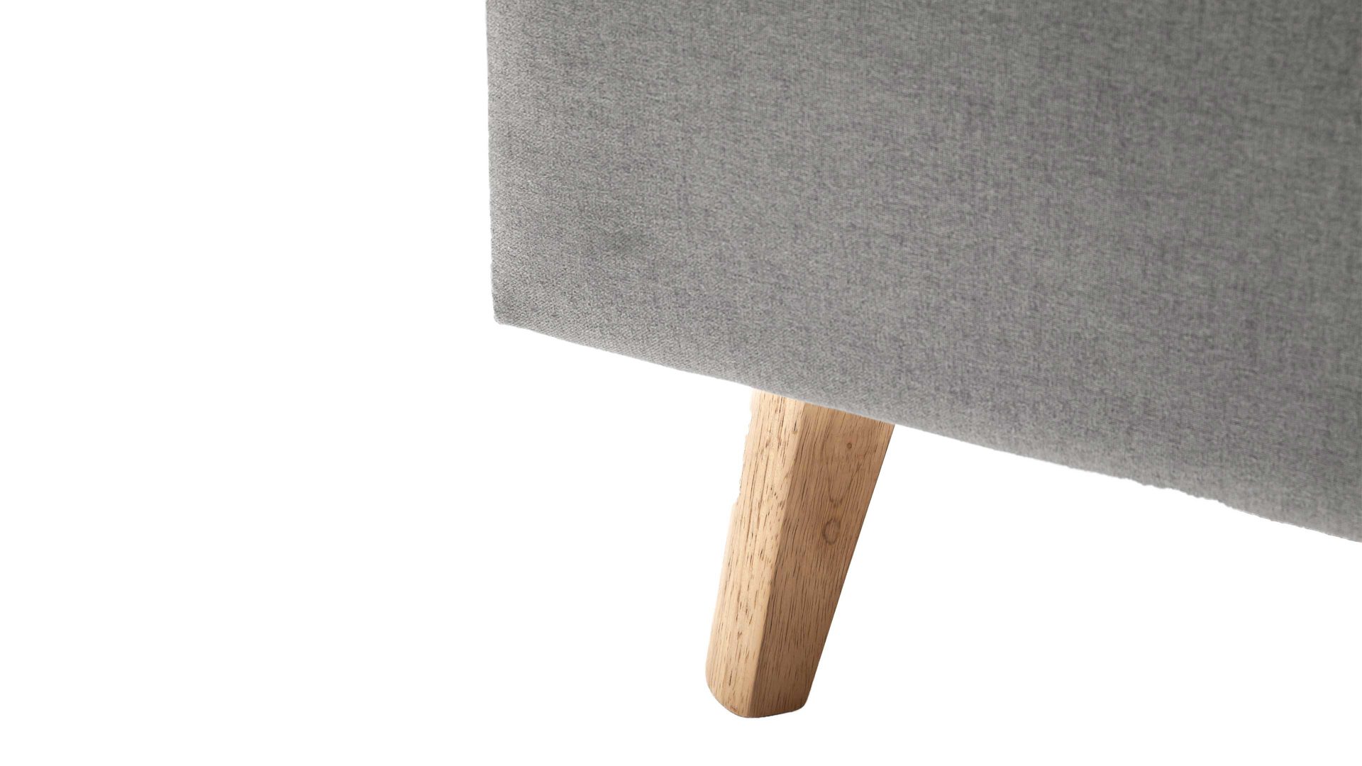 Bettgestell Meise.möbel aus Stoff in Hellgrau Polsterbettgestell Frieda mit Bettkasten hellgrauer Bezug Sawana 21 & eichefarbene Holzfüße - Liegefläche ca. 140 x 200 cm