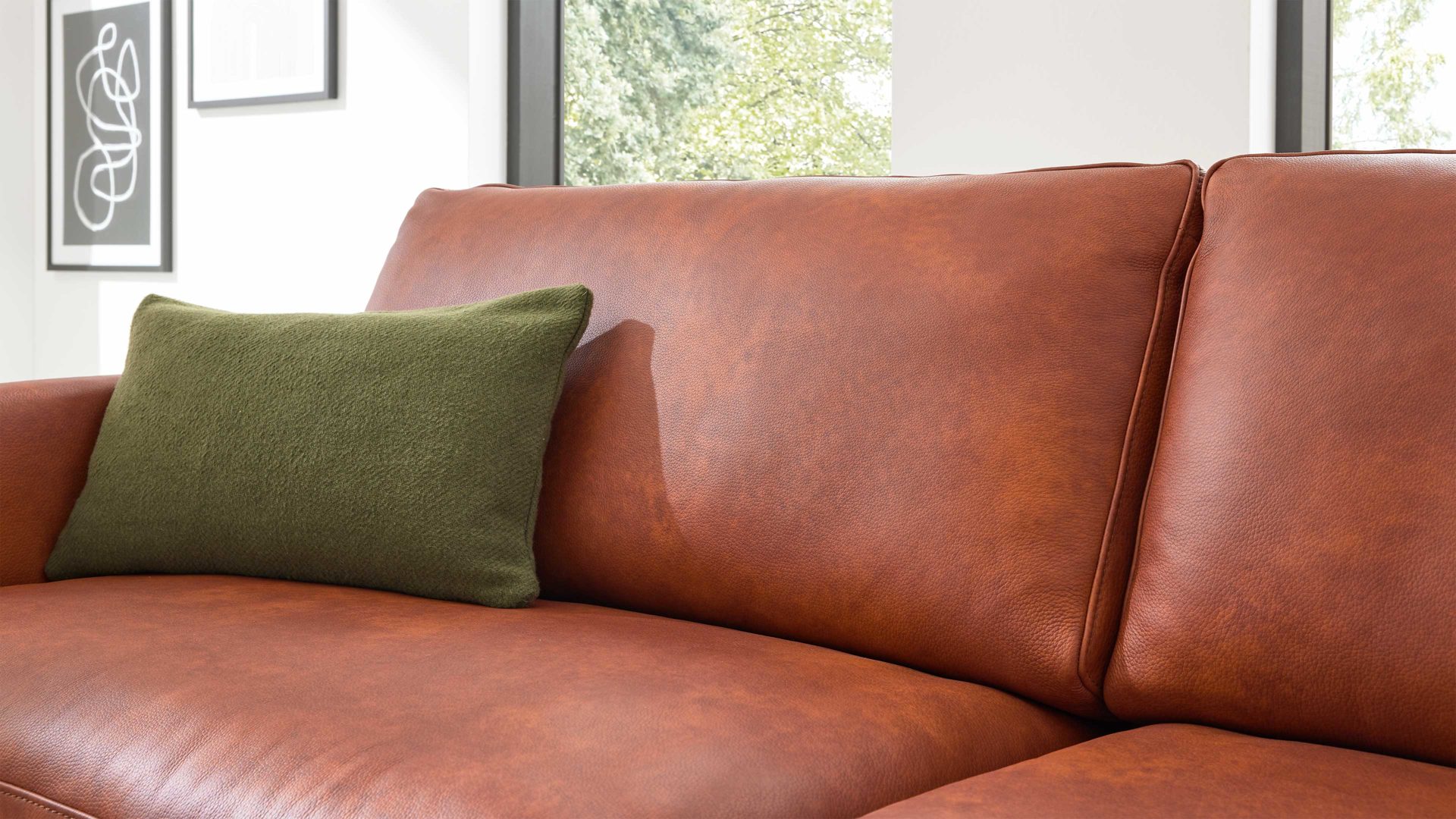 Zweisitzer Interliving aus Leder in Orange Interliving Sofa Serie 4004 - Zweisitzer NH90 cognacfarbenes LongLife-Leder Z75-50 - Länge ca. 200 cm