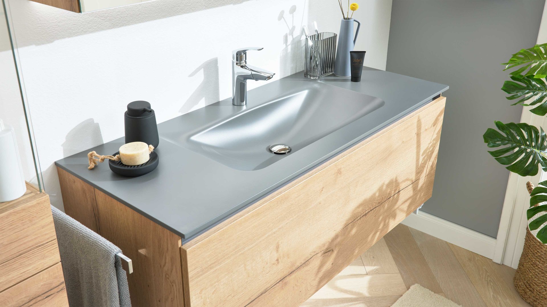 Badmöbel-Set Interliving aus Holz in Holzfarben Interliving Bad Serie 7405 - Badmöbel-Set mit Extras Eiche Sierra