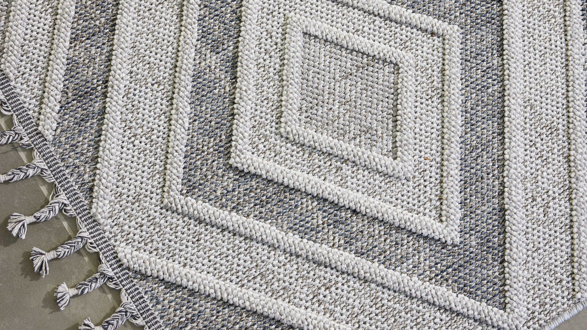 Outdoor-Teppich Interliving aus Kunstfaser in Grau Interliving Teppich Serie G-8010 - Outdoor-Teppich graues Rautenmuster - ca. 160 x 230 cm