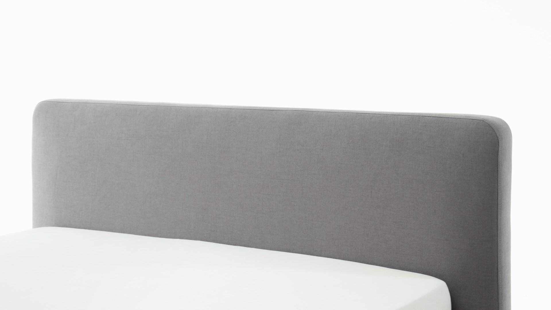 Bettgestell Meise.möbel aus Stoff in Hellgrau Polsterbettgestell Mattis mit Bettkasten hellgraues Flachgewebe Aspen 92 & Holzfüße - Liegefläche ca. 180 x 200 cm