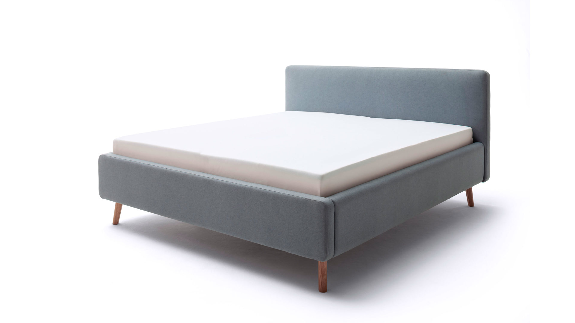 Bettgestell Meise.möbel aus Stoff in Blau Polsterbettgestell Mattis mit Bettkasten eisblaues Flachgewebe Aspen 84 & Holzfüße - Liegefläche ca. 180 x 200 cm