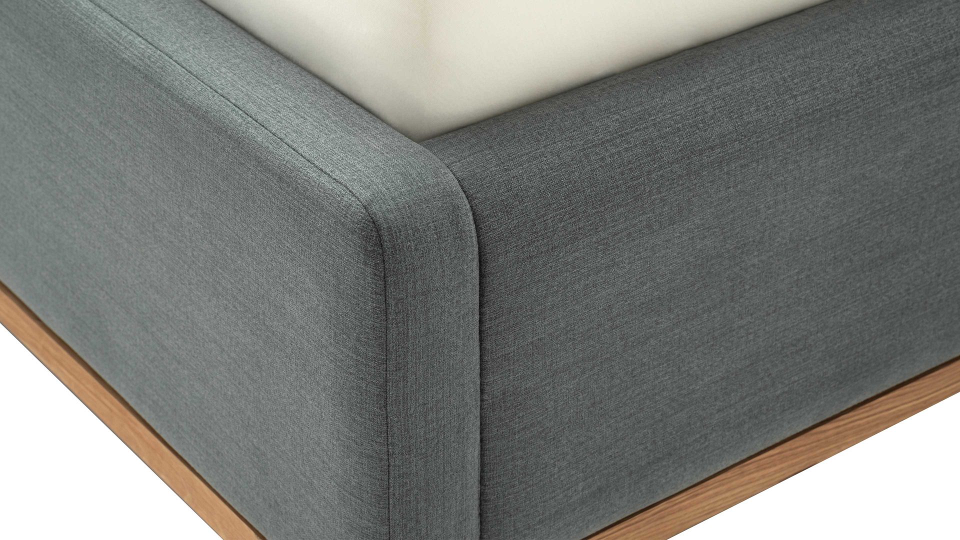 Polsterbett Meise.möbel aus Stoff in Blau Polsterbettgestell Mila mit Bettkasten und Holzrahmen, glattes Kopfteil oceanfarbener Flachgewebe-Bezug Capri 7463 - Liegefläche ca. 180 x 200 cm