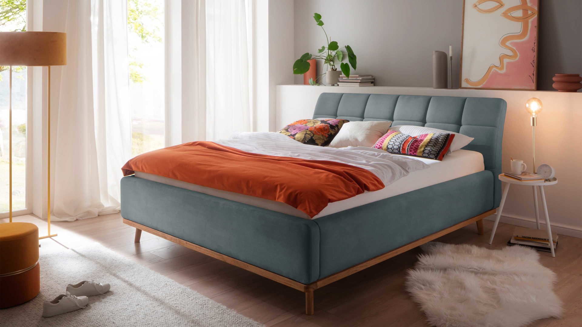 Polsterbett Meise.möbel aus Stoff in Blau Polsterbettgestell Mila mit Bettkasten und Holzrahmen, gestepptes Kopfteil oceanfarbener Flachgewebe-Bezug Capri 7463 - Liegefläche ca. 180 x 200 cm