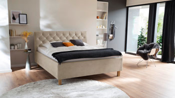 Polsterbett Meise.möbel aus Stoff in Beige Polsterbett San Remo mit Bettkasten beiger Bezug Bulus 02 & eichefarbene Holzfüße - Liegefläche ca. 180 x 200 cm