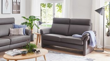 2,5-Sitzer COMFORT SMART aus Leder in Dunkelbraun COMFORT SMART Primus 2.0 - 2,5-Sitzer moccafarbenes Leder Soft-Line – Länge ca. 178 cm