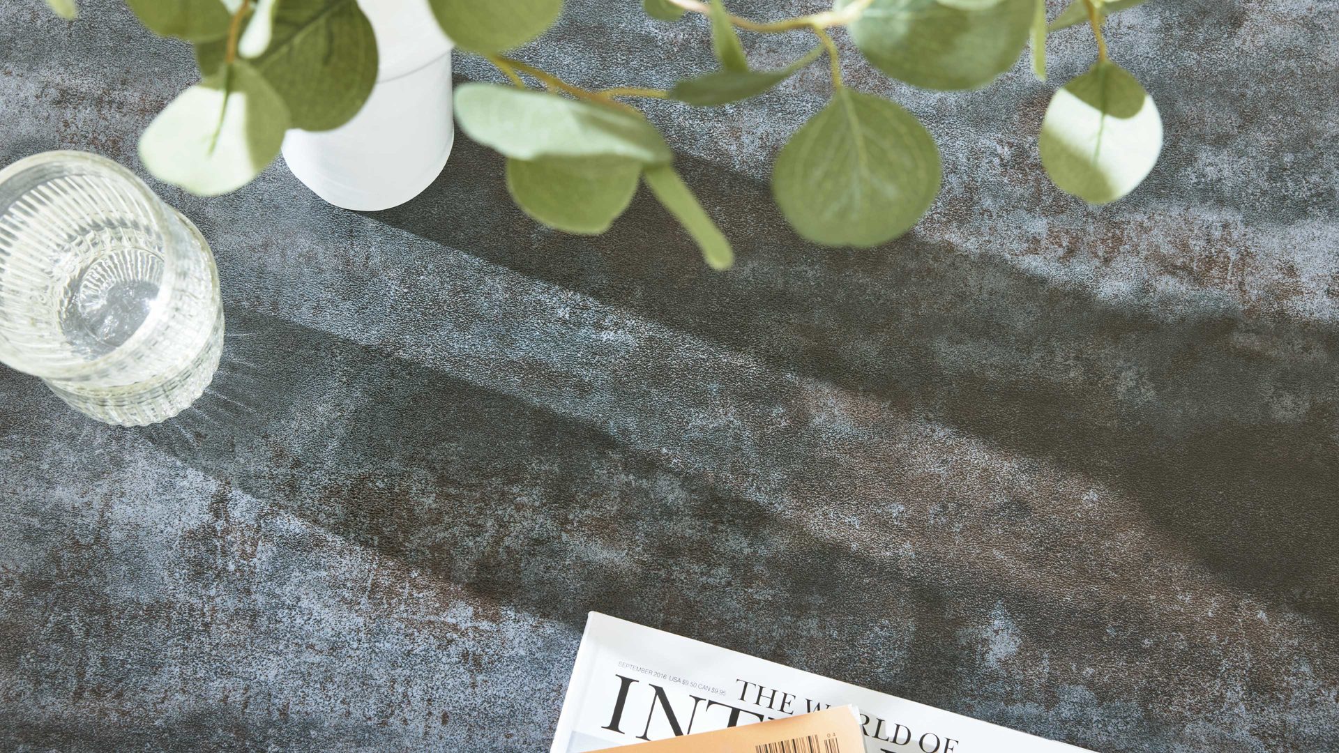 Auszugtisch Interliving aus Keramik in Dunkelgrau Interliving Esszimmer Serie 5104 – Auszugtisch dunkelgraue Tischplatte Industrial & schwarzes Metallgestell – Durchmesser ca. 120-180 cm