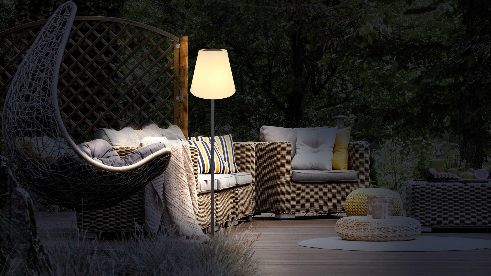 Solarleuchte Globo lighting aus Kunststoff in Weiß GLOBO Akku-Solarleuchte Opal & Schwarz - Höhe ca. 70 - 150 cm