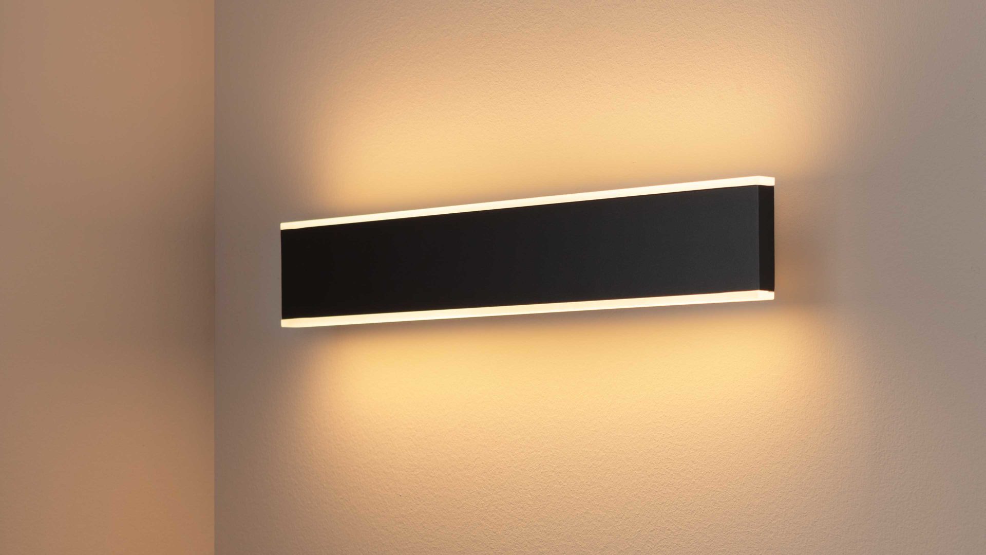 Wandleuchte Fh fischer & honsel aus Metall in Schwarz FH Wandlampe Muur sandschwarzes Metall - Länge ca. 31 cm