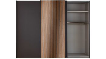 Kleiderschrank Wiemann | oeseder aus Holz in Dunkelgrau WIEMANN Schlafzimmerserie Denver - Schwebetürenschrank Graphit & Eiche Bianco - drei Türen, Breite ca. 250 cm