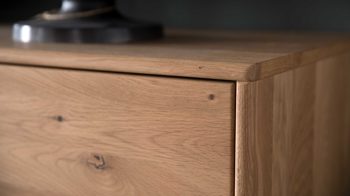 Wohnwand Mca direkt aus Holz in Holzfarben Wohnprogramm Portland - Wohnwand Asteiche bianco & Anthrazit – dreiteilig, Breite ca. 298 cm