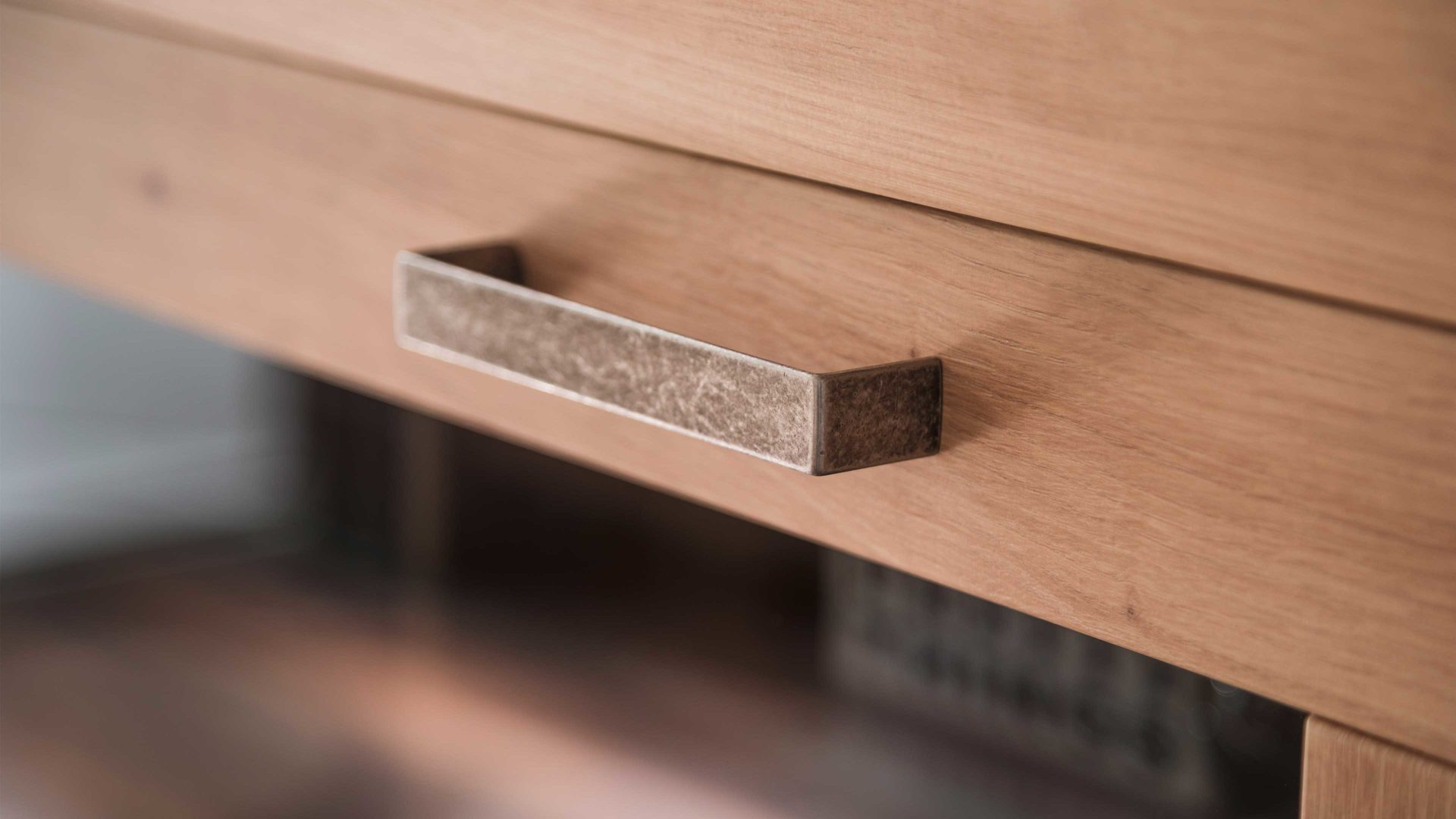 Wohnwand Mca furniture aus Holz in Holzfarben Wohnprogramm Meran - Wohnwand I Balkeneiche & Anthrazit – vierteilig, Breite ca. 336 cm