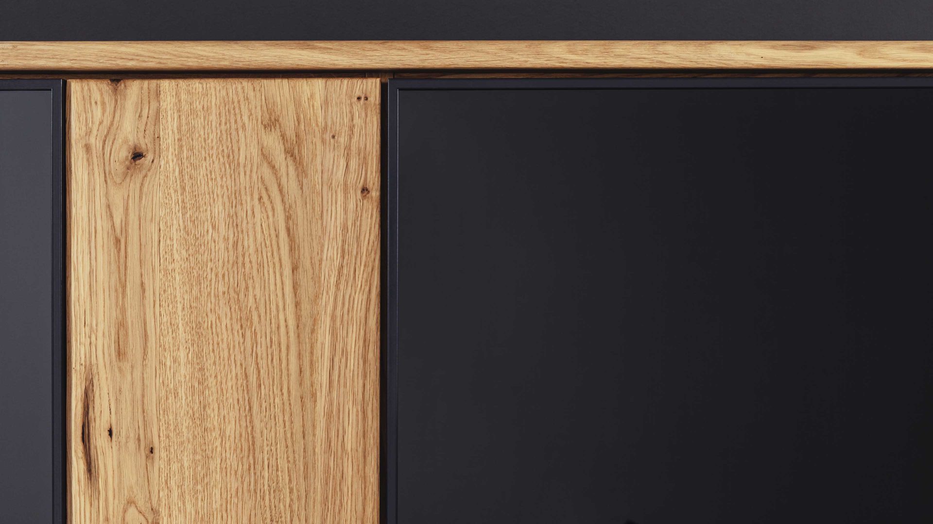 Highboard Mca furniture aus Holz in Holzfarben Wohnprogramm Arezzo - Highboard Wildeiche & Anthrazit - drei Türen, zwei Schubladen, Breite ca. 150 cm