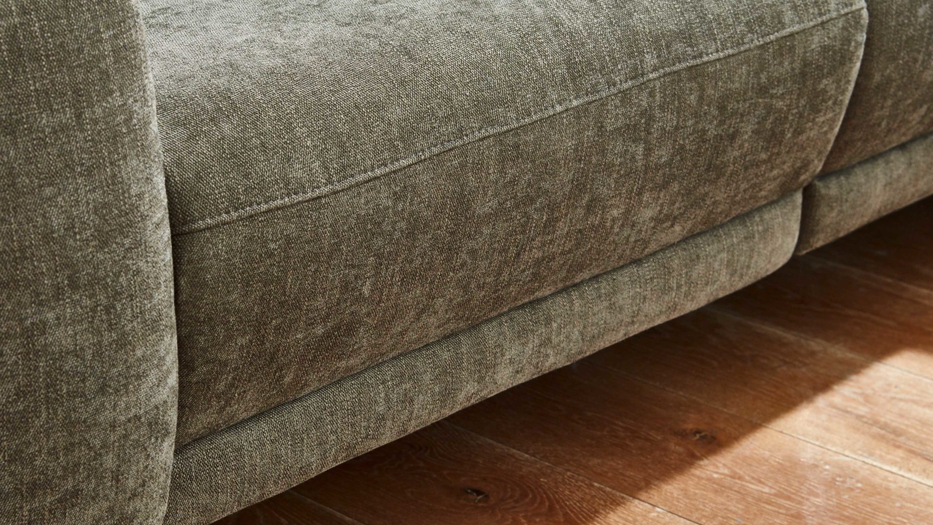 Ecksofa COMFORT SMART aus Stoff in Dunkelgrün COMFORT SMART Serie Fenja - Ecksofa dunkelgrüner Strukturstoff Yelda & schwarze Metallfüße 866 - Stellfläche ca. 298 x 162 cm