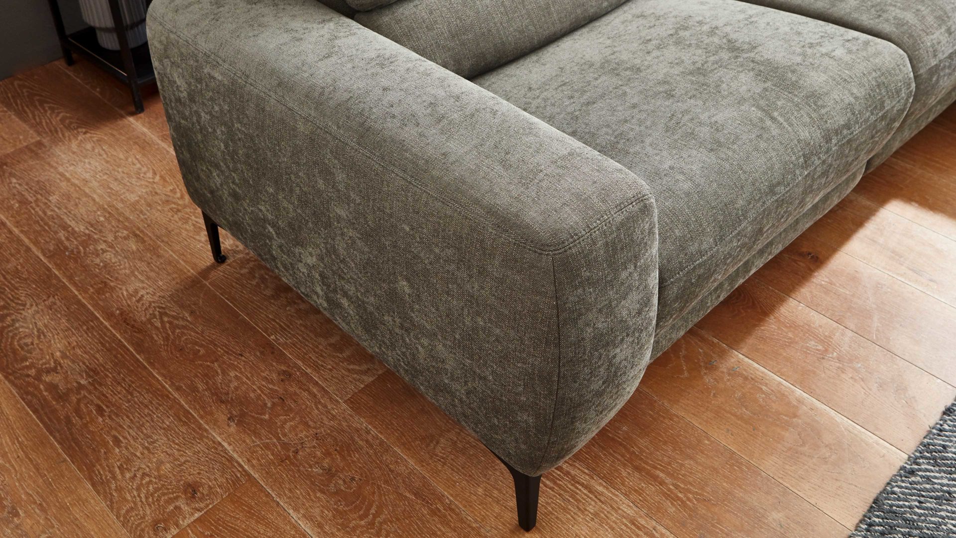 Ecksofa COMFORT SMART aus Stoff in Dunkelgrün COMFORT SMART Serie Fenja - Ecksofa dunkelgrüner Strukturstoff Yelda & schwarze Metallfüße 866 - Stellfläche ca. 298 x 162 cm