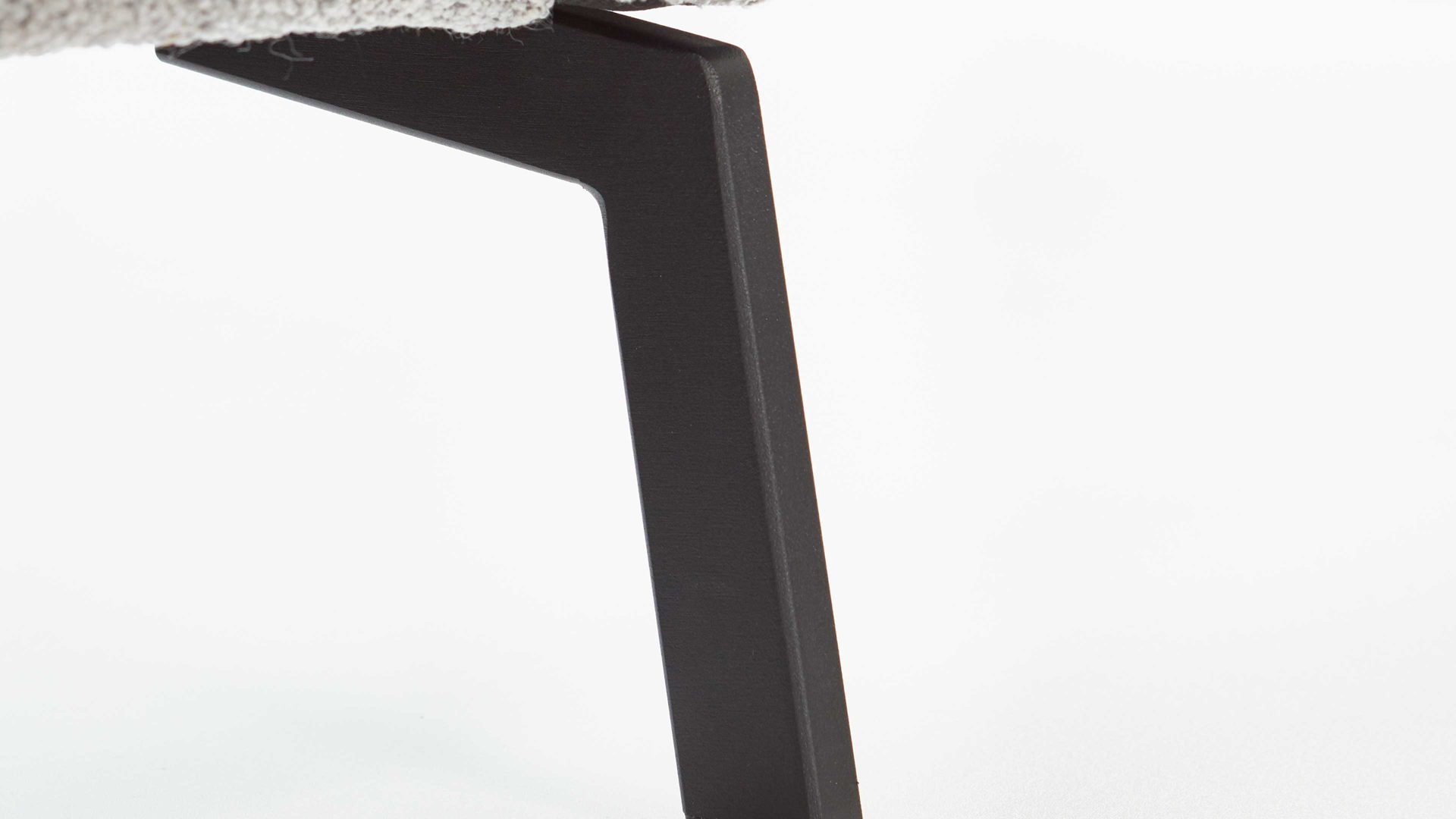 Polsterhocker COMFORT SMART aus Stoff in Hellgrau COMFORT SMART Serie Fenja - Polsterhocker silberfarbener Strukturstoff Loop & schwarze Metallfüße 346 - ca. 65 x 65 cm