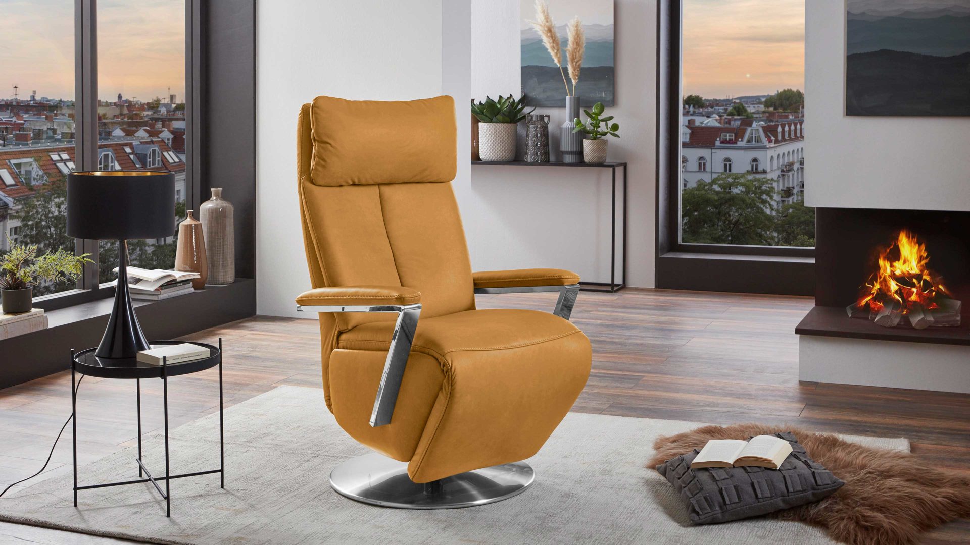 Relaxsessel Steinpol polsteria aus Leder in Gelb Relaxsessel Serie Relaxa-Feeling senffarbenes Leder Punch Dijon & Edelstahl-Drehteller