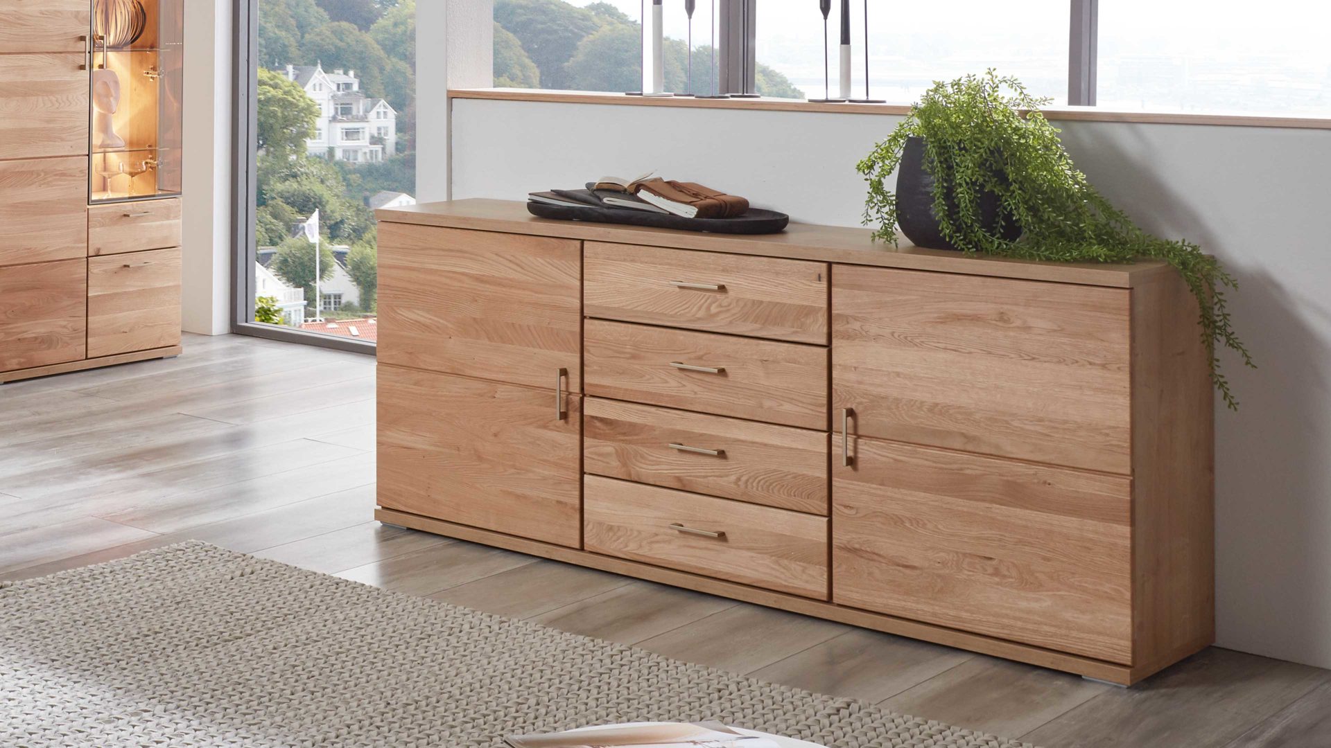 Sideboard Ideal möbel aus Holz in Holzfarben Wohnprogramm Brilon - Sideboard Alteiche & braunes Parsolglas – zwei Türen, vier Schubladen