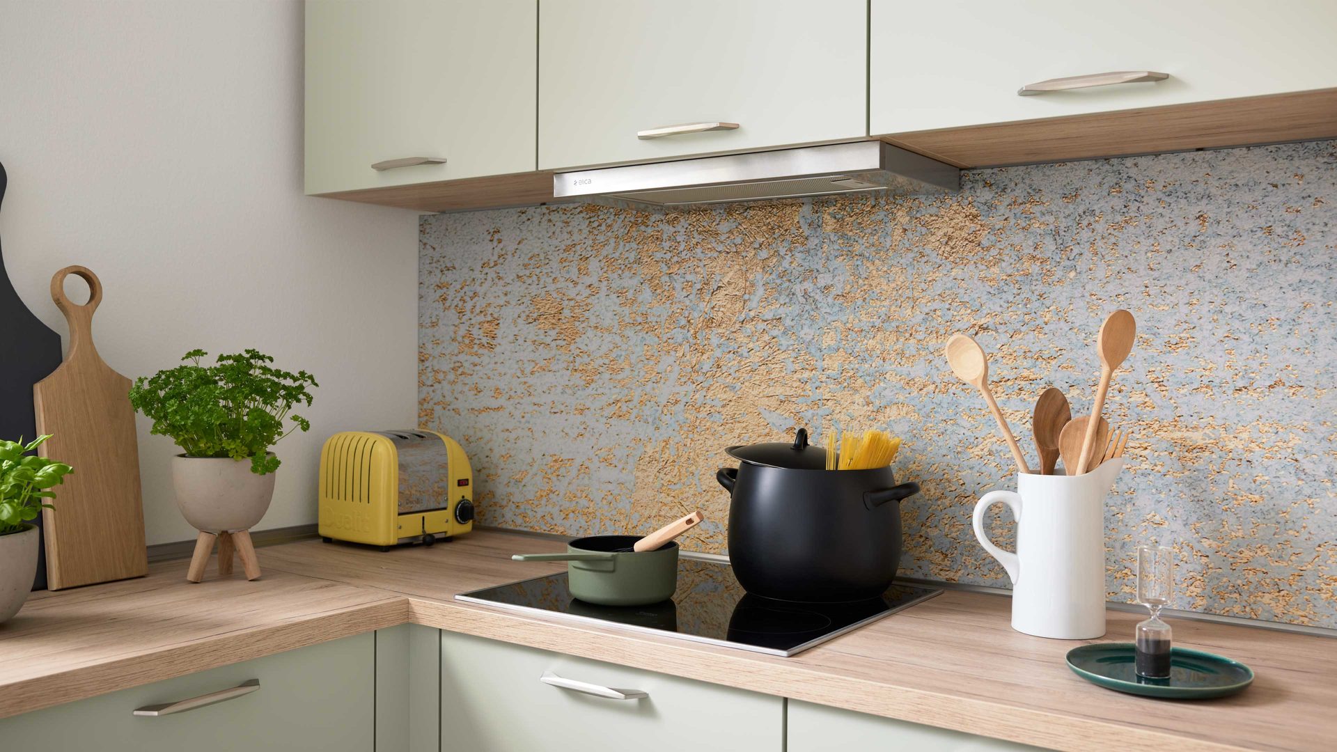 Einbauküche culineo® aus Holz in Hellgrün Culineo® Einbauküche C357 mit beko Einbaugeräten Jade & Eiche San Remo - Stellfläche ca. 305 x 310 cm