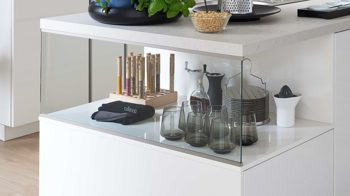 Einbauküche culineo® aus Holz in Weiß Culineo® Einbauküche C648 mit AEG Einbaugeräten Hochglanz Weiß - zweizeilig