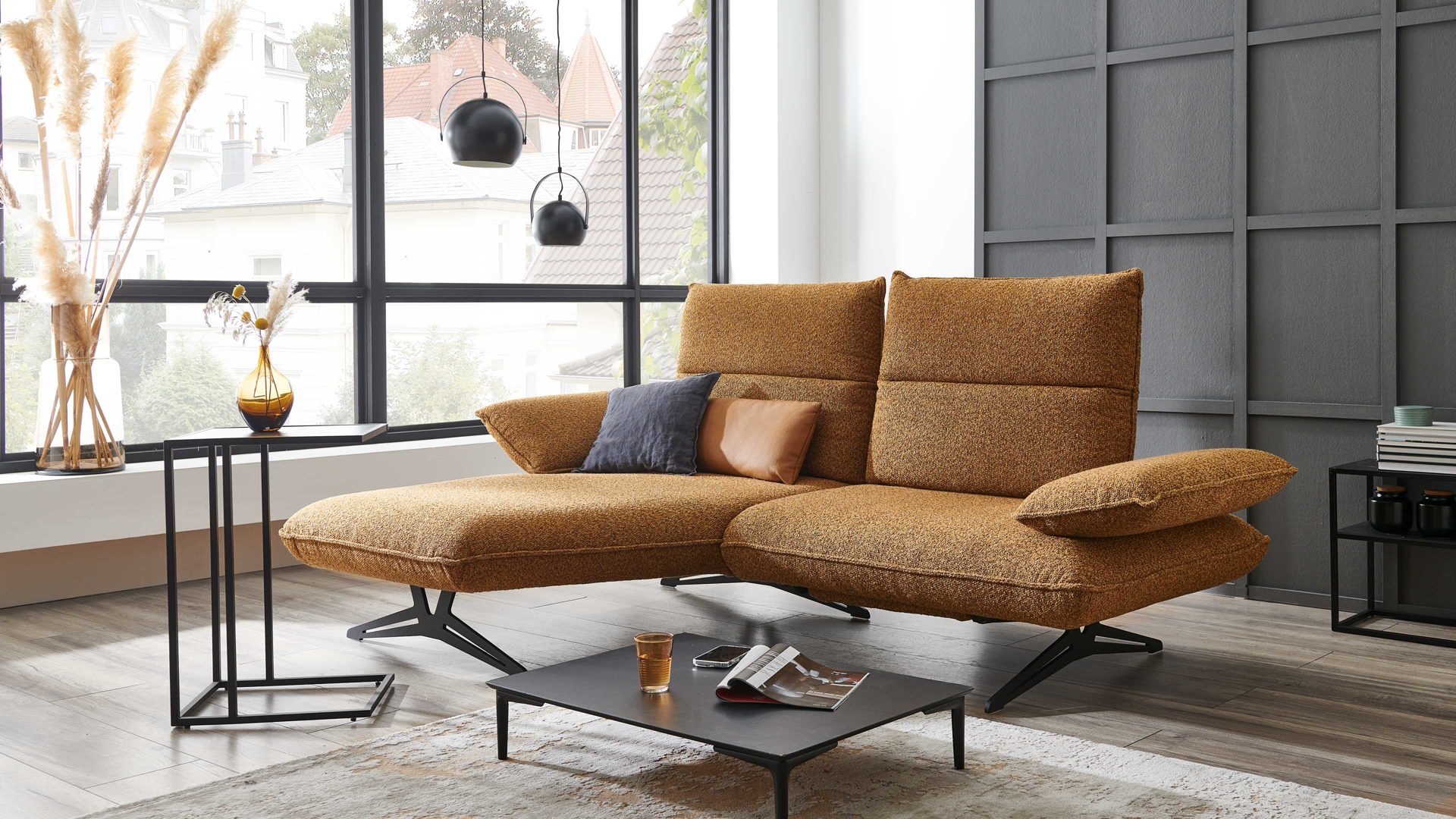 Ecksofa Koinor aus Stoff in Hellbraun KOINOR Polstermöbel Serie Caio - Ecksofa hellbrauner Stoffbezug Intense 35 & Metallfüße - Stellfläche ca. 161 x 236 cm