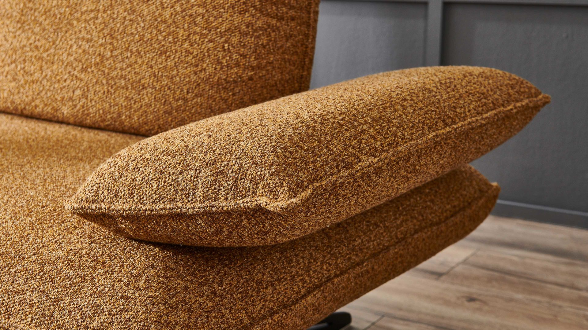 Ecksofa Koinor aus Stoff in Hellbraun KOINOR Polstermöbel Serie Caio - Ecksofa hellbrauner Stoffbezug Intense 35 & Metallfüße - Stellfläche ca. 161 x 236 cm