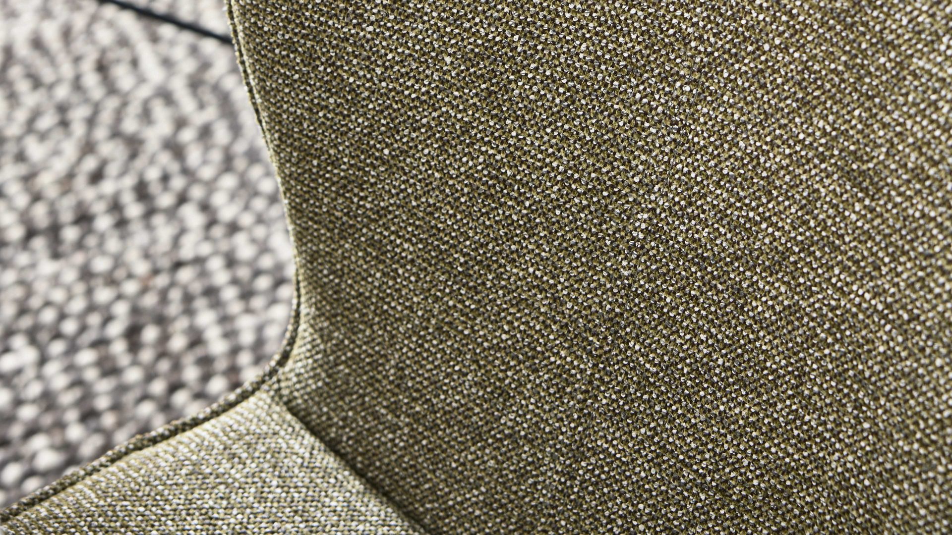 Vierfußstuhl Interliving aus Stoff in Grün Interliving Esszimmer Serie 5115 - Vierfußstuhl mit Stoff und Leder jadefarbenes Leder LD7830 & moosfarbener Bezug Sneak 59, umbraugraues Metall