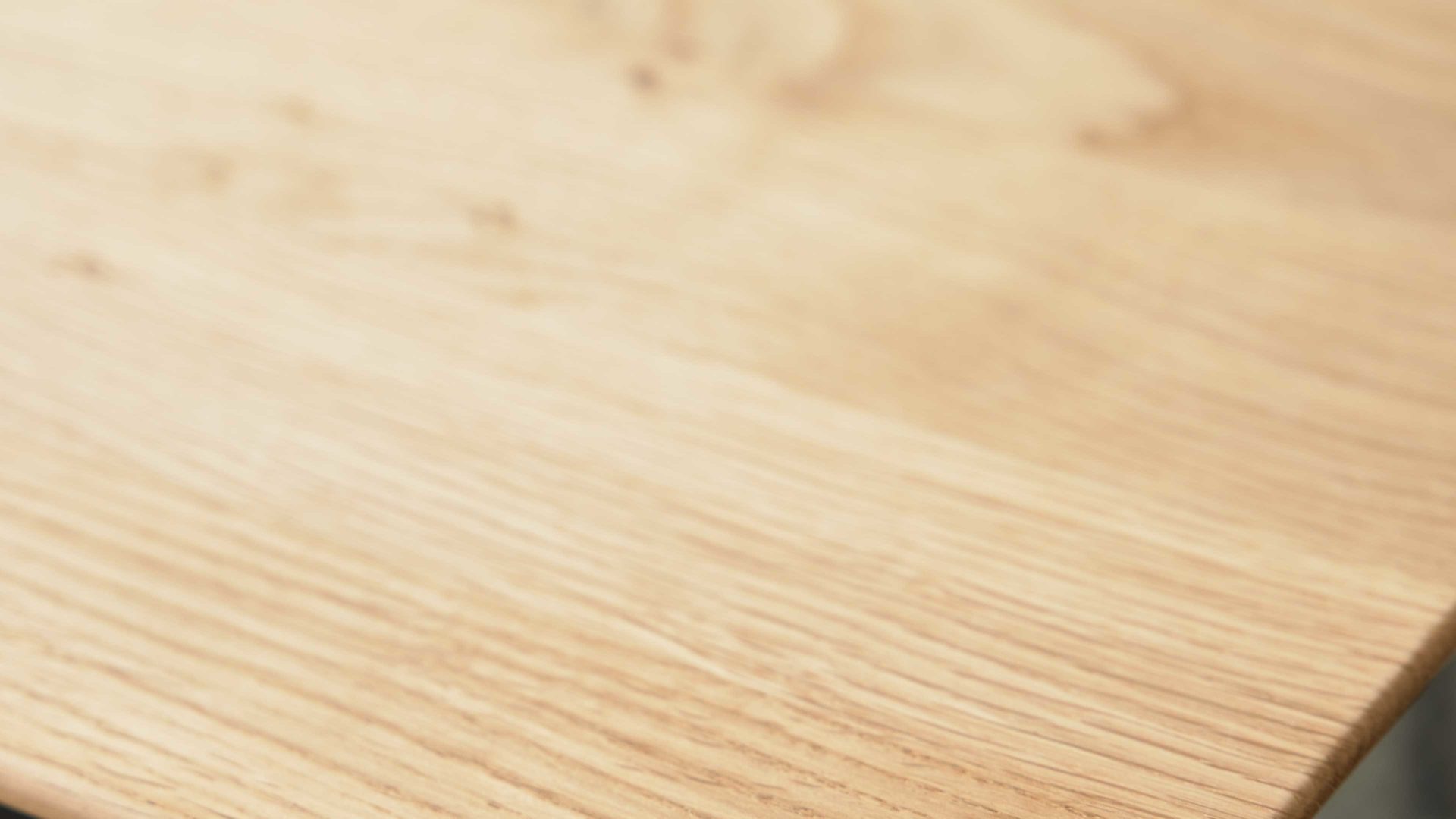 Esstisch Interliving aus Holz in Holzfarben Interliving Esszimmer Serie 5115 - Esstisch mit viel Platz astige Eiche & anthrazitfarbenes Metall - ca. 180 x 100 cm