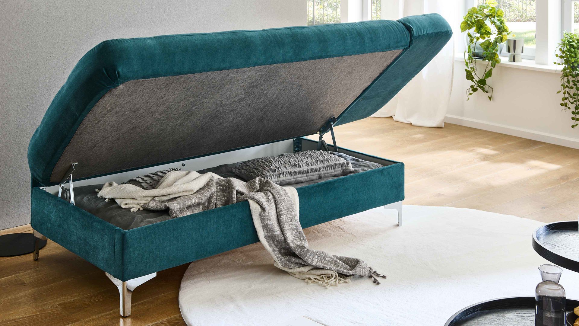 Schlafsofa Nehl aus Stoff in Blau Schlafsofa Greta smaragdfarbener Bezug Austin - Liegefläche ca. 80 x 200 cm