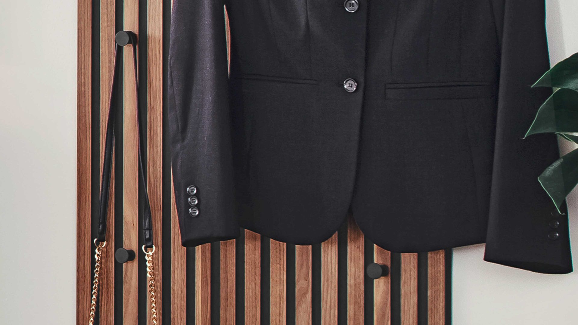 Garderoben-Set Wittenbreder® einrichtungssysteme aus Holz in Anthrazit WITTENBREDER® EINRICHTUNGSSYSTEME Punta Garderoben-Set No 01 anthrazitfarbener Mattlack & Kernnussbaum - fünfteilig