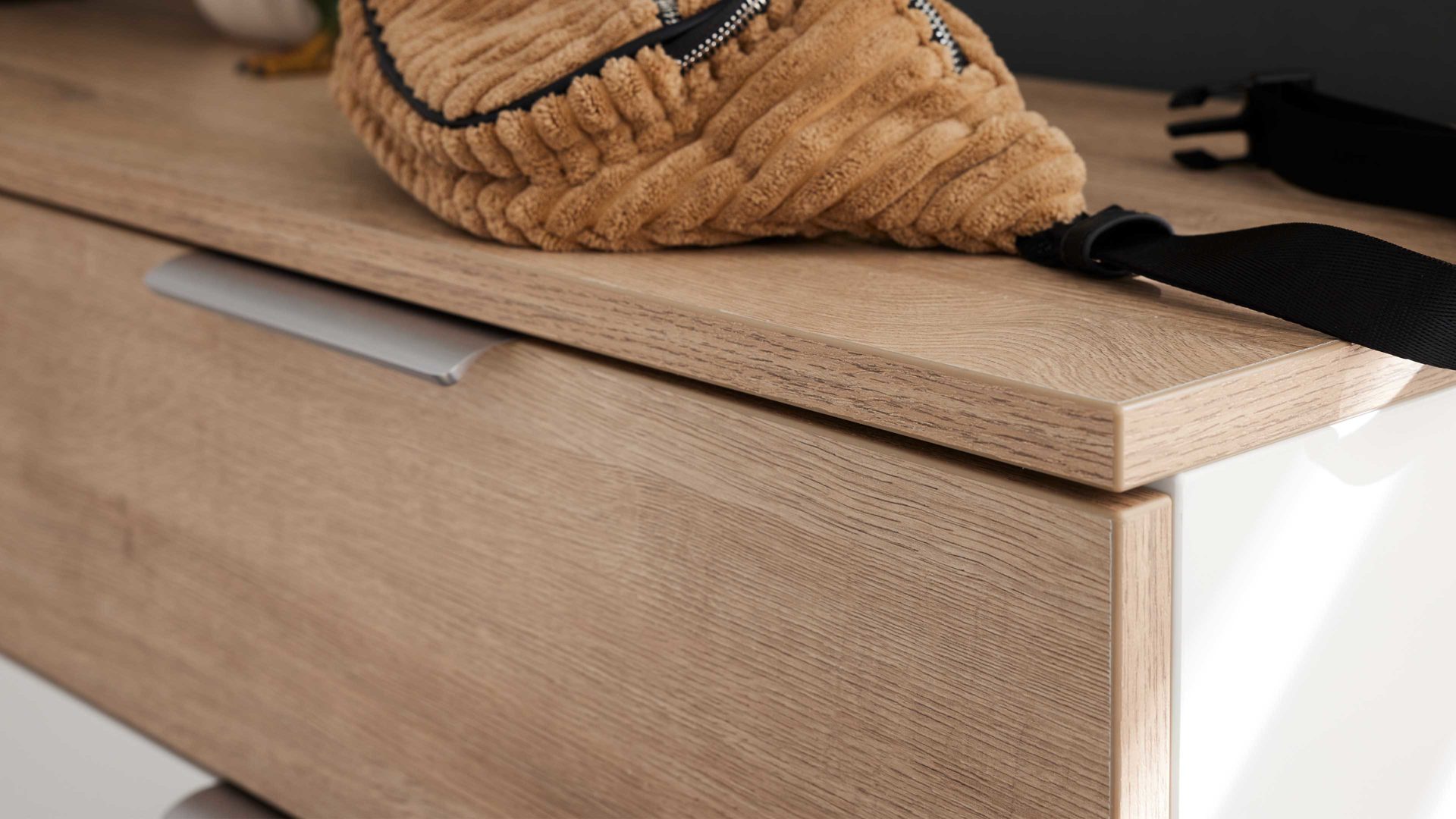 Garderoben-Set Interliving aus Holz in Weiß Interliving Garderobe Serie 6012 - Garderoben-Set 01 weißer Mattlack & Steineiche - dreiteilig