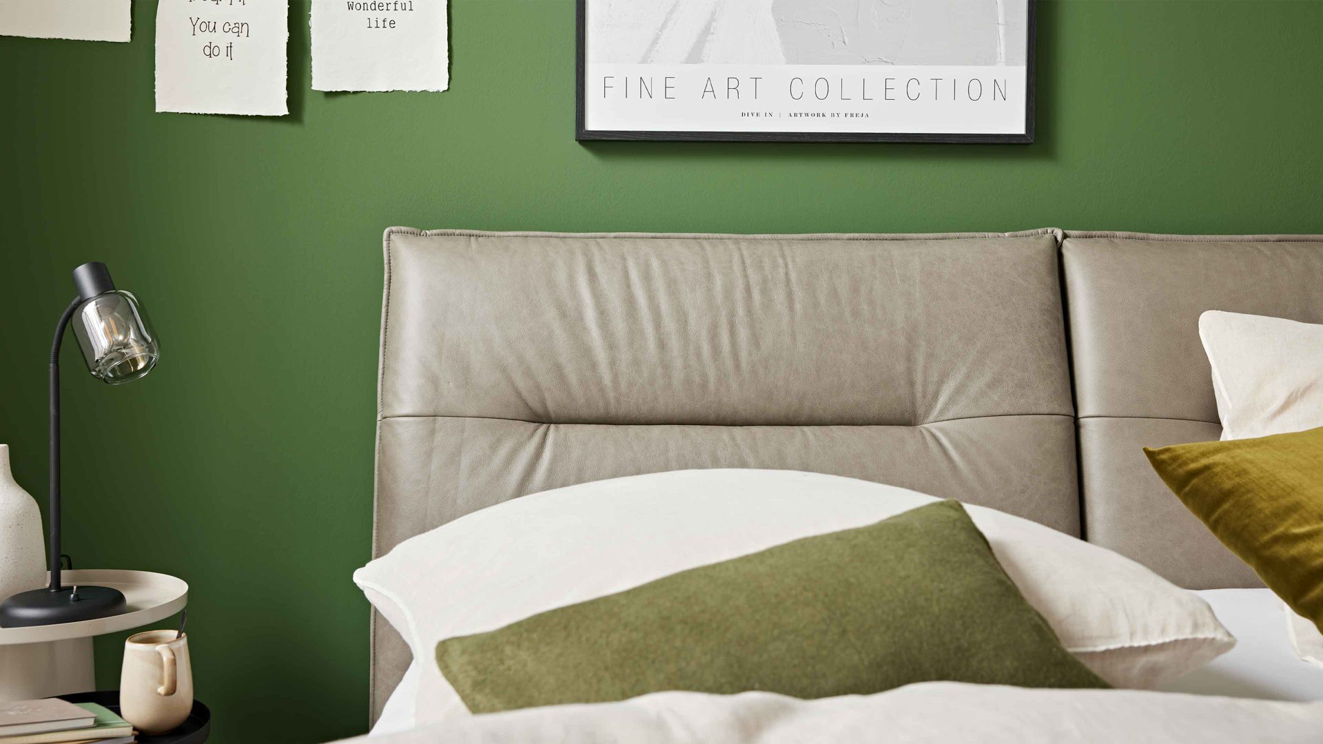 Bettgestell Interliving aus Stoff in Grau Interliving Polsterbett Serie 1417 - Polsterbettgestell fangofarbenes Leder Vicenzia & Eichenholzfüße 286 - Liegefläche ca. 180 x 200 cm