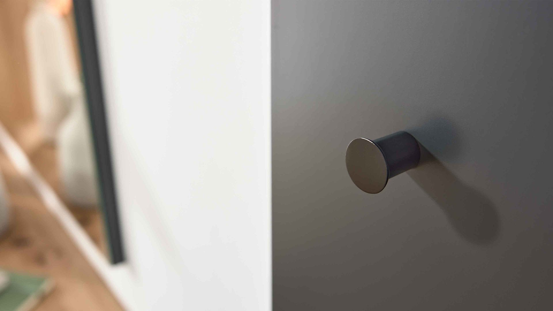 Wandgarderobe Interliving aus Holz in Anthrazit Interliving Garderobe Serie 6012 - Wandgarderobe anthrazitfarbener Mattlack & Asteiche - ca. 80 x 120 cm