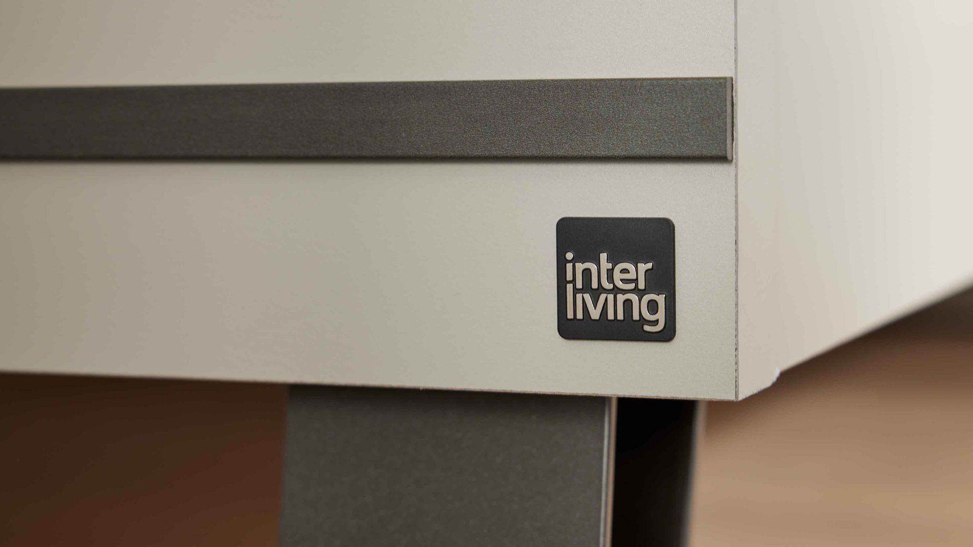 Komplettzimmer Interliving aus Holz in Weiß Interliving Schlafzimmer Serie 1032 – Komplettzimmer mit Wäschekommode Weiß & Kieselgrau - Liegefläche ca. 180 x 200 cm