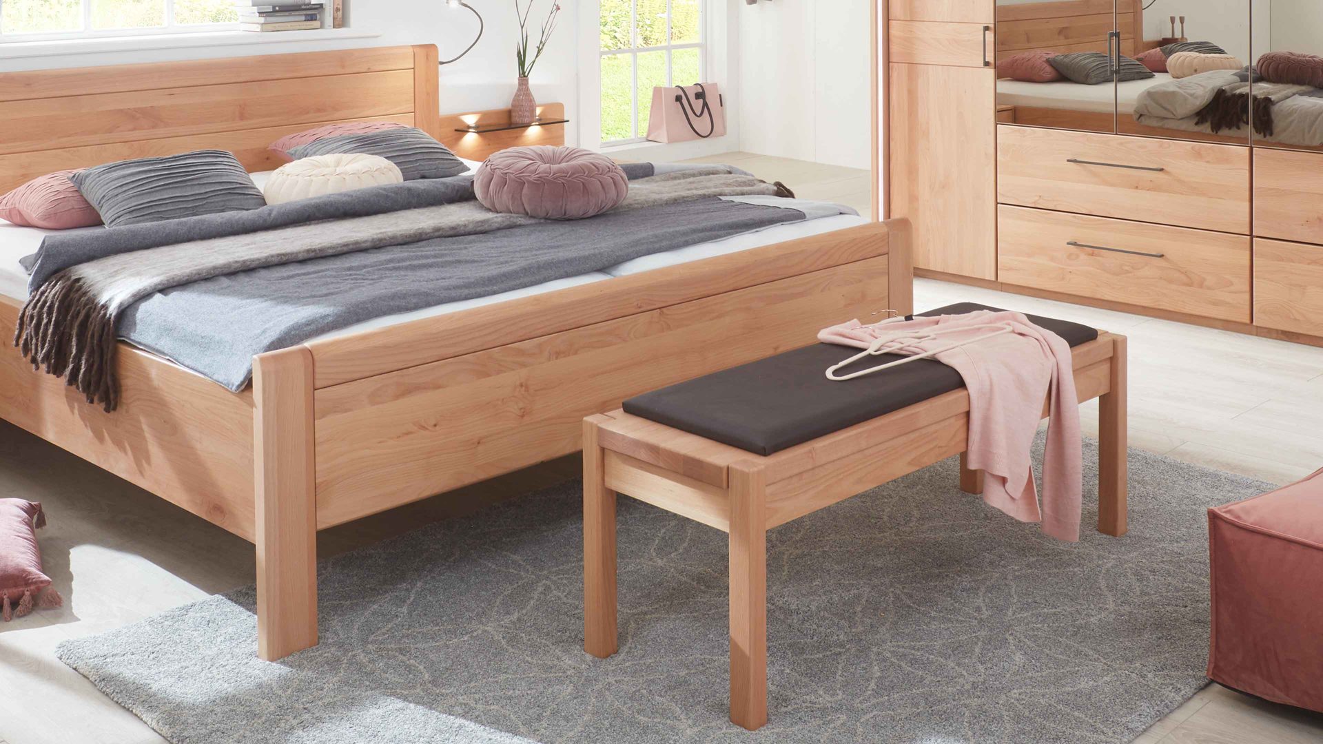 Polsterbank Wiemann | oeseder aus Stoff in Anthrazit WIEMANN Modena Plus - Bettbank anthrazitfarbenes Kunstleder & Erle - Länge ca. 120 cm