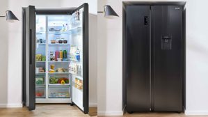 Einbauküche WERT KÜCHE® aus Holz in Hellgrau WERT KÜCHE® Mattea mit Side by Side Kühl-Gefrierkombi Kieselgrau & Wildeiche - zweiteilig