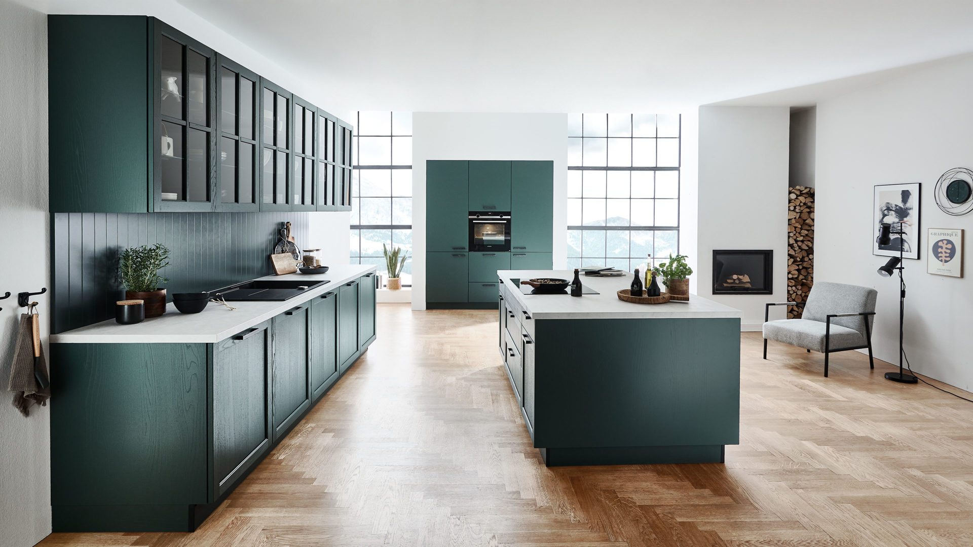 Einbauküche Nolte® küchen aus Holz in Dunkelgrün nolte® Einbauküche Lugano mit SIEMENS Einbaugeräten Black Green – dreizeilig