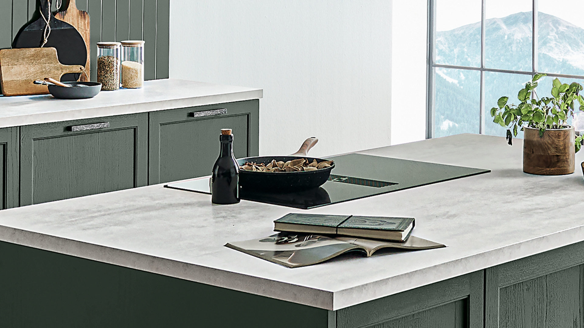 Einbauküche Nolte® küchen aus Holz in Dunkelgrün nolte® Einbauküche Lugano mit SIEMENS Einbaugeräten Black Green – dreiteilig