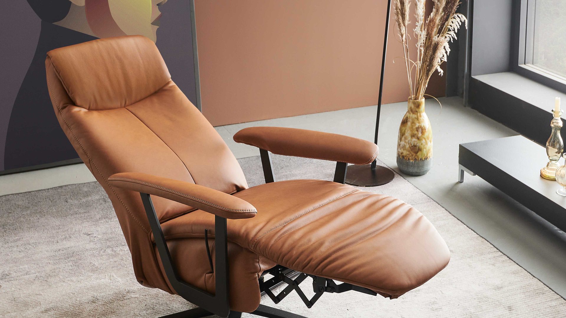 Relaxsessel Himolla aus Leder in Orange himolla Relaxsessel Serie 7387 - Easyswing 36V cognacfarbenes LongLife-Leder 24 & anthrazitfarbener Sternfuß