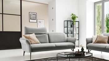 2,5-Sitzer Himolla aus Stoff in Grau himolla Polsterprogramm 1385-Promotion - 2,5-Sitzer gletscherfarbener Bezug Q2 Fashion & anthrazitfarbene Metallfüße - Länge ca. 183 cm